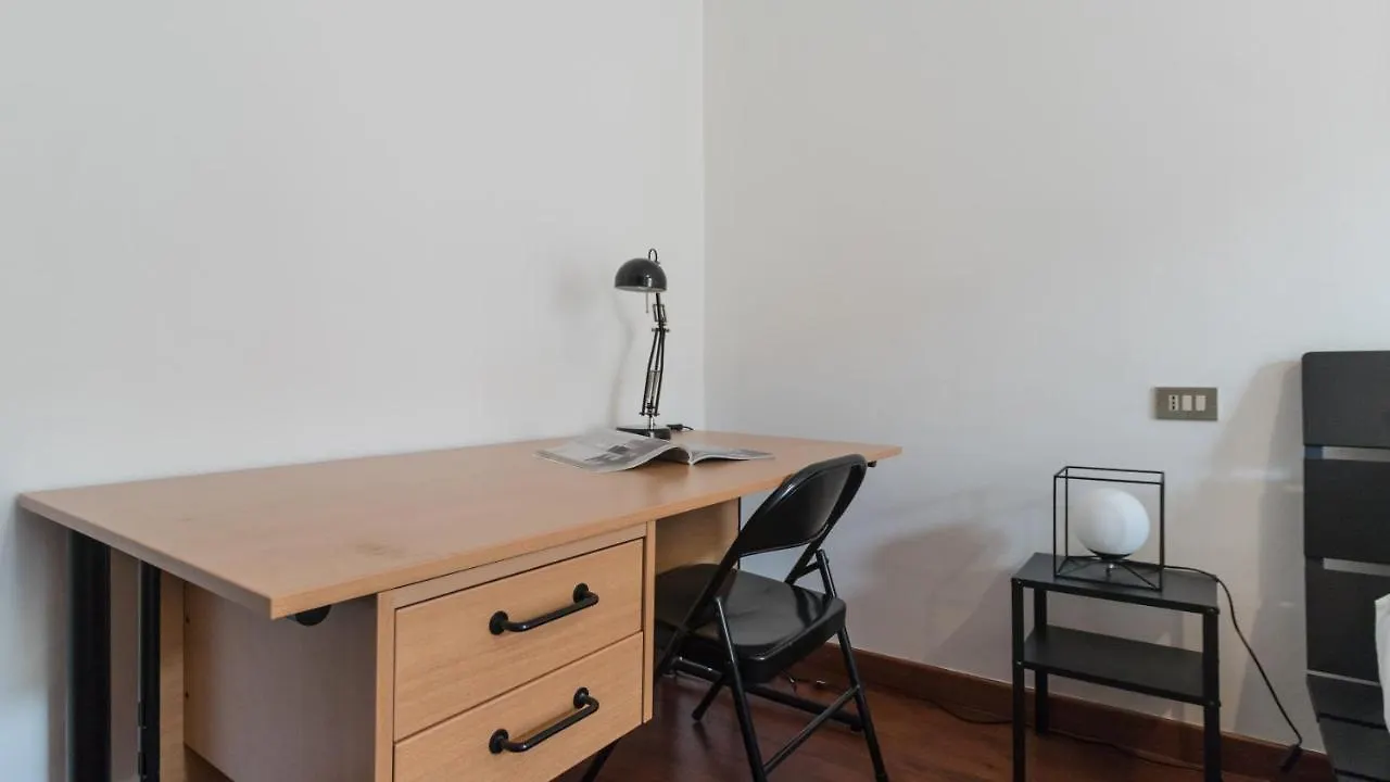 Italianway - Col Di Lana 6/A - C Apartment Milan Italy